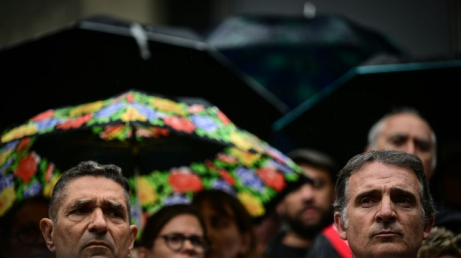 Grenoble: marche blanche pour Lilian Dejean, l'employ&eacute; municipal tu&eacute; par balle