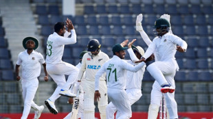 New Zealand trail Bangladesh despite Williamson ton