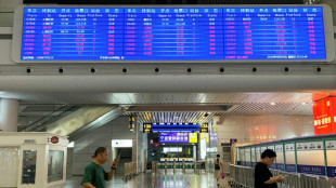 Taifun "Dolphin": Flugausf&auml;lle, Evakuierung und h&ouml;chste Warnstufe in China