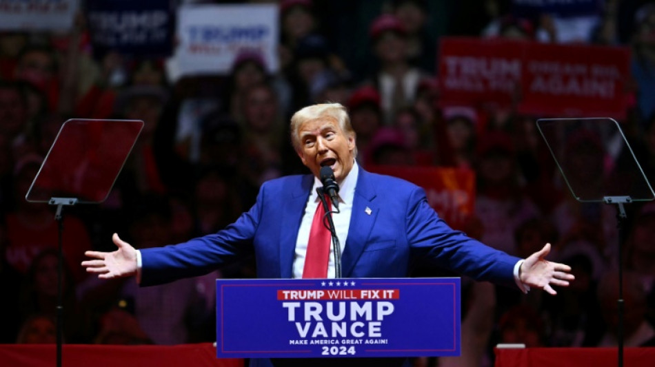 Comedian bei Trump-Wahlkampfaufritt in New York: Puerto Rico ist "Insel aus M&uuml;ll"