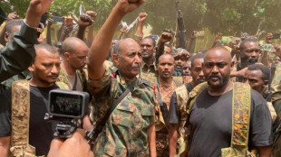 Soudan: l'arm&eacute;e suspend les n&eacute;gociations et sort l'artillerie lourde