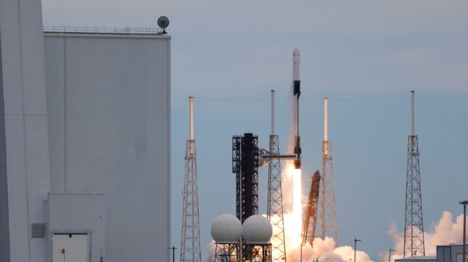 Arriv&eacute;e dans l'ISS de la rel&egrave;ve de Sophie Adenot