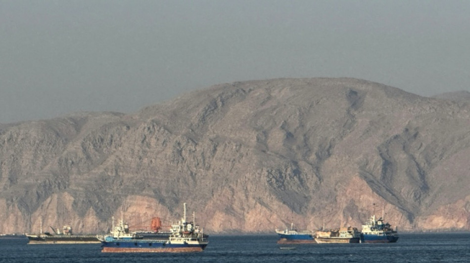EUA ataca Ir&atilde;, que responde com a&ccedil;&otilde;es contra pa&iacute;ses do Golfo