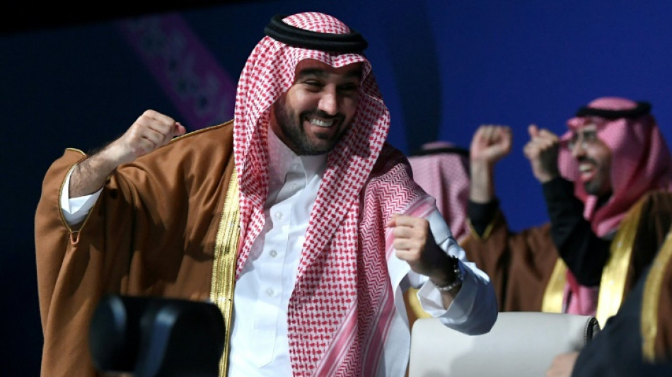 Copa de 2034 na Ar&aacute;bia Saudita 'p&otilde;e vidas risco', alertam ONGs e torcedores