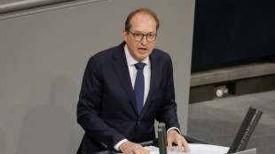 CSU-Landesgruppenchef Dobrindt sieht Einsparpotenzial beim B&uuml;rgergeld