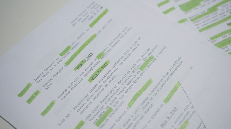 Des victimes d'Esptein d&eacute;noncent la r&eacute;v&eacute;lation de leurs noms sur les listes publi&eacute;es