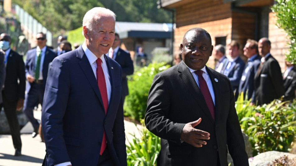 Biden recibe al presidente de Sud&aacute;frica con delicada discusi&oacute;n sobre Rusia en vista