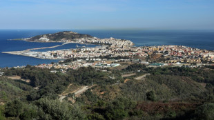 Calurosa bienvenida a los reyes de Espa&ntilde;a en Ceuta, en visita de alto voltaje diplom&aacute;tico