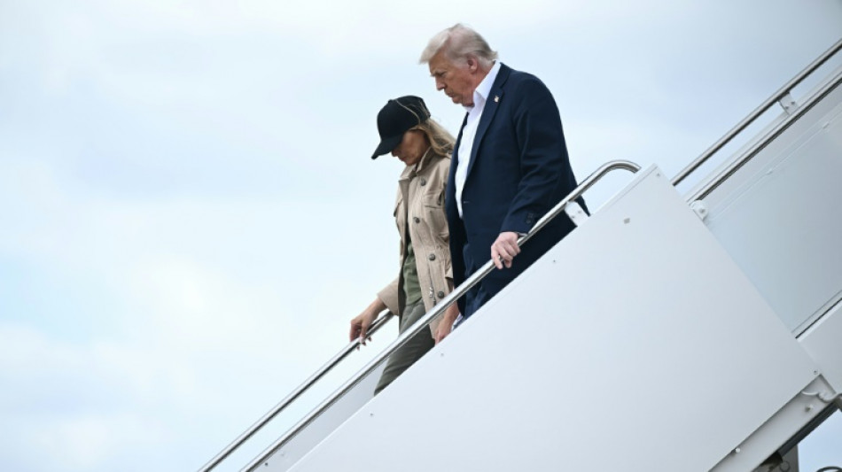 "Nunca he visto nada as&iacute;", dice Trump en Texas, devastado por inundaciones
