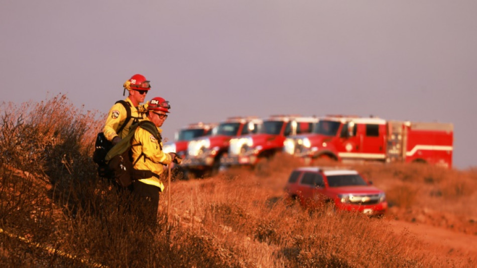Des milliers de personnes &eacute;vacu&eacute;es face &agrave; un vaste incendie en Californie