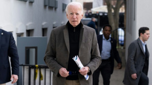 Biden &auml;u&szlig;ert sich Selenskyj gegen&uuml;ber "zuversichtlich" zu weiterer Waffenhilfe