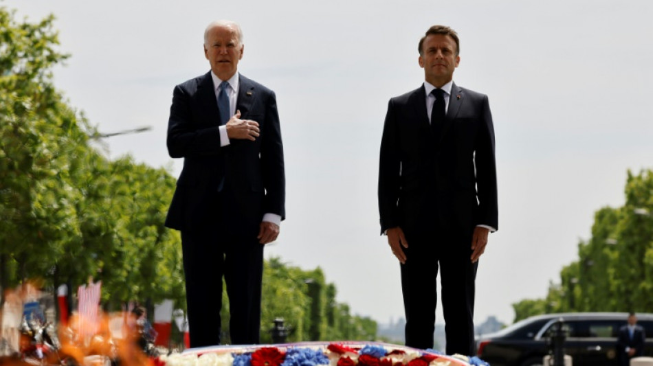 Macron empf&auml;ngt US-Pr&auml;sident Biden am Pariser Triumphbogen