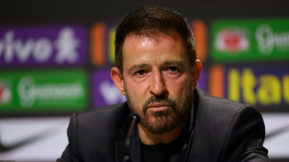 Com Vini Jr e 5 caras novas, Ramon convoca Sele&ccedil;&atilde;o para amistosos contra Guin&eacute; e Senegal