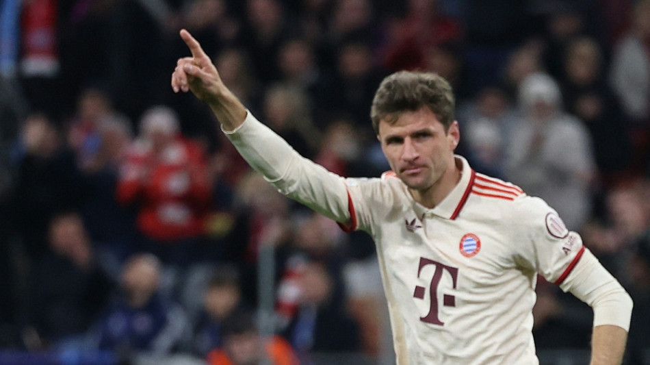 M&uuml;ller trifft - aber Bayern nach "D&auml;mpfer dahoam" unter Druck