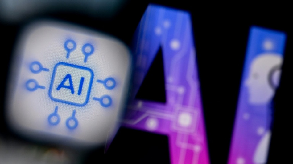 OpenAI, Anthropic y Google buscan crear un organismo de supervisi&oacute;n de riesgos de la IA