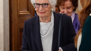 Mattarella, insulti a Segre reati gravi, vanno perseguiti