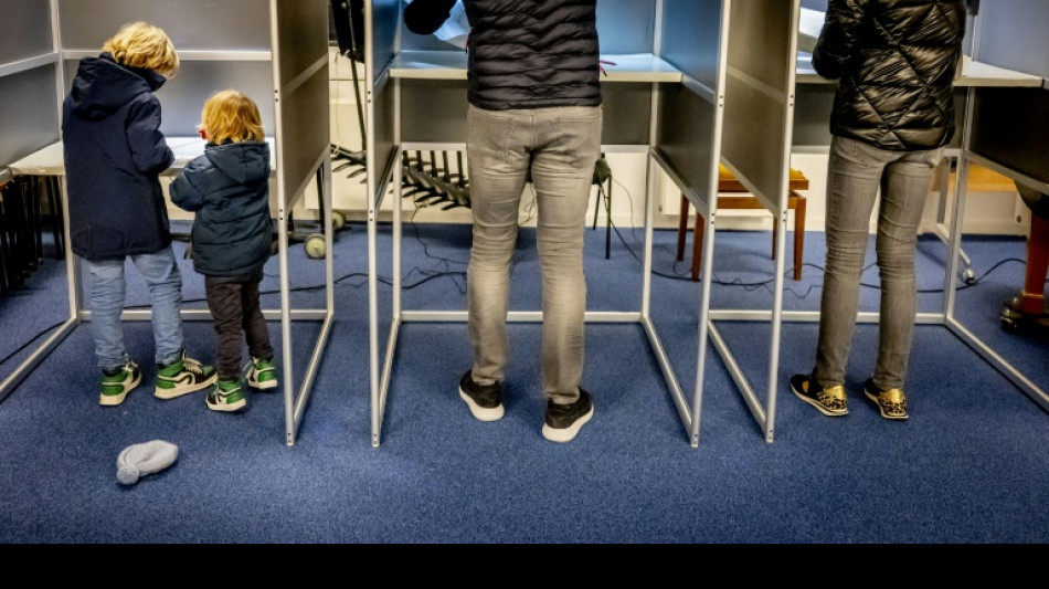 Hochspannung bei Wahl in den Niederlanden - Ausgang v&ouml;llig offen