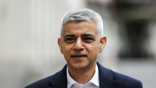 Londons B&uuml;rgermeister Khan wiedergew&auml;hlt - Herbe Verluste f&uuml;r Tories bei Kommunalwahl