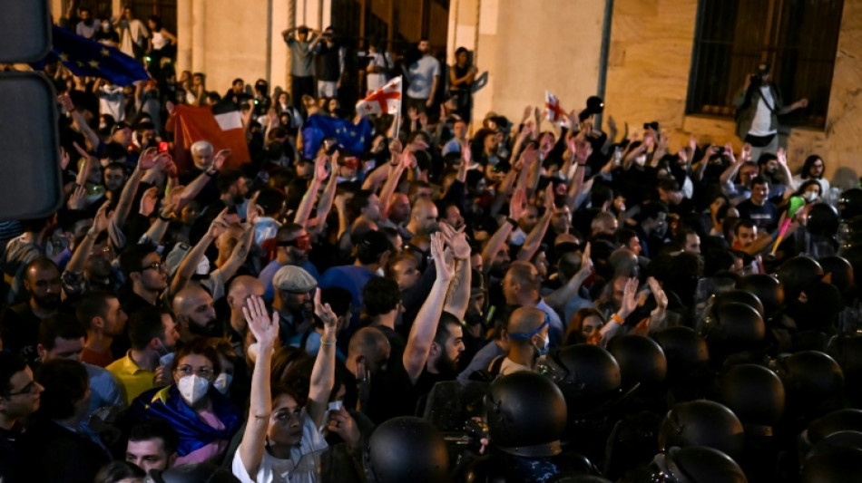 Polizei in Georgien geht gegen pro-europ&auml;ische Demonstranten vor - 63 Festnahmen
