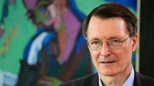 Krankenhausgipfel: Patientensch&uuml;tzer und Kliniken kritisieren Lauterbachs Reform