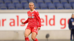 Rekordkulisse befl&uuml;gelt: Effiziente Bayern-Frauen schlagen Barca