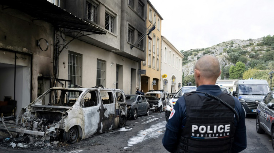 Repr&eacute;sailles apr&egrave;s une op&eacute;ration antidrogue &agrave; Cavaillon: deux hommes &eacute;crou&eacute;s