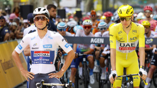 Tour: Evenepoel vince 5/a tappa, Pogacar è nuova maglia gialla