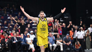 Basket: Milano riparte da Guduric, 'club leggendario'