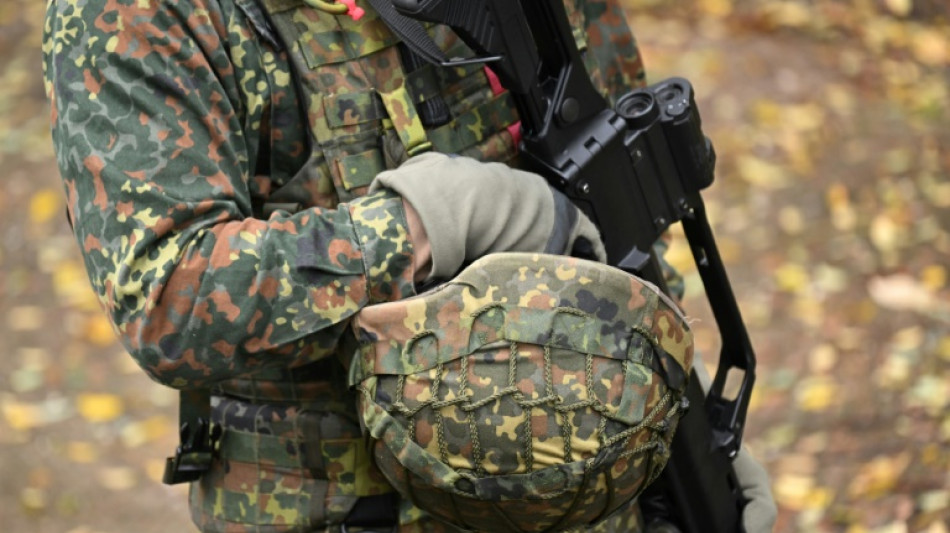 Kabinett beschlie&szlig;t Pl&auml;ne f&uuml;r neuen Wehrdienst