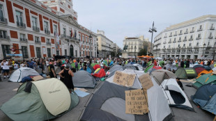 Housing protesters dig in for long stay in Madrid square