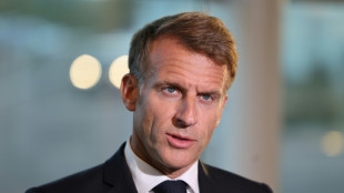 Saint-Pierre-et-Miquelon est "fran&ccedil;ais"&nbsp; r&eacute;pond Macron &agrave; Trump &agrave; son arriv&eacute;e dans l'archipel