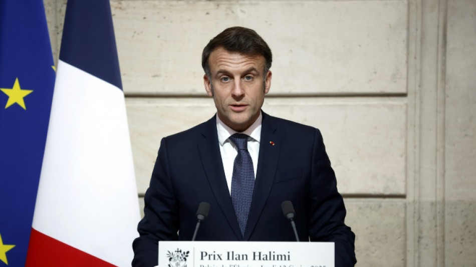 El presidente de Francia considera "caducas" las reglas europeas sobre d&eacute;ficit