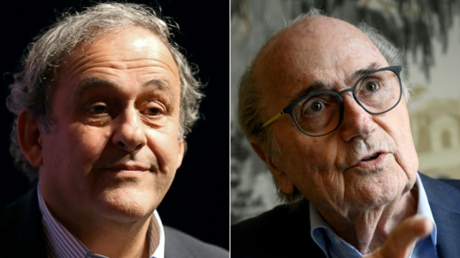 Accus&eacute;s d'avoir escroqu&eacute; la Fifa, Platini et Blatter comparaissent en appel