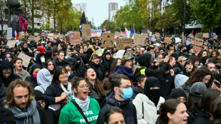 Crise sociale : des centaines de milliers de manifestants, tensions lors de la dispersion des cort&egrave;ges