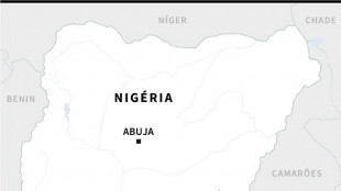 Explos&atilde;o de caminh&atilde;o-tanque deixa quase 150 mortos na Nig&eacute;ria