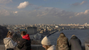 "Kyjiw" statt "Kiew": Baerbock &uuml;berbringt sprachliches Gastgeschenk an Ukraine