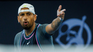 Kyrgios es suspendido un mes por consumo de coca&iacute;na y entra en programa de tratamiento