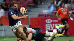 Dupont guides France into Sevens final against Argentina