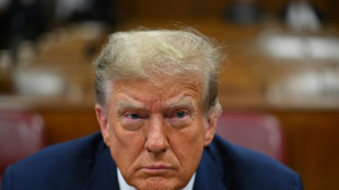 Trump compara&icirc;t au premier jour de son proc&egrave;s historique au p&eacute;nal