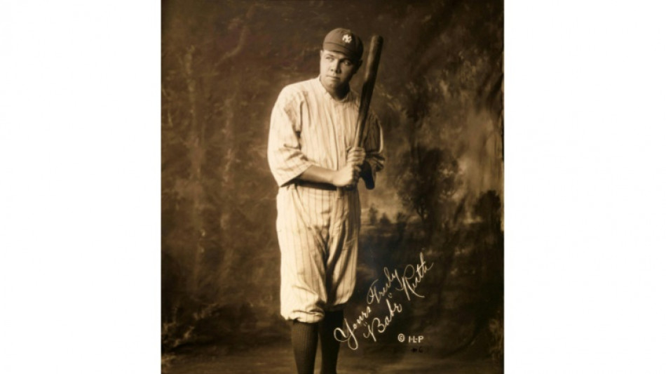 Trikot von Baseball-Legende Babe Ruth f&uuml;r Rekordsumme von 24 Millionen Dollar versteigert