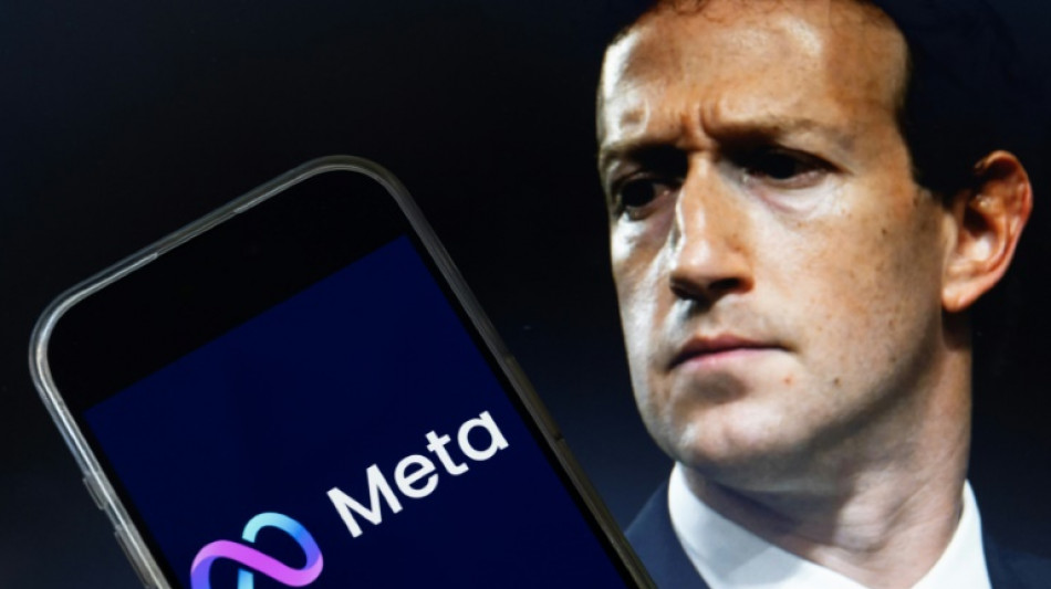 Biden nennt Meta-Entscheidung gegen Faktenchecks "beschämend" - Zuckerberg verteidigt Schritt