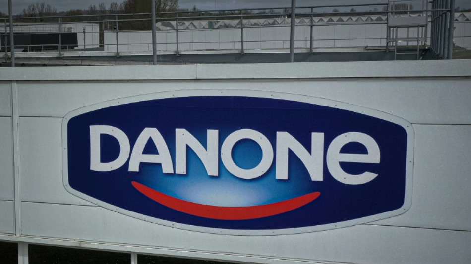 Lait infantile: Danone &eacute;largit son rappel, situation sous contr&ocirc;le en France, selon le gouvernement