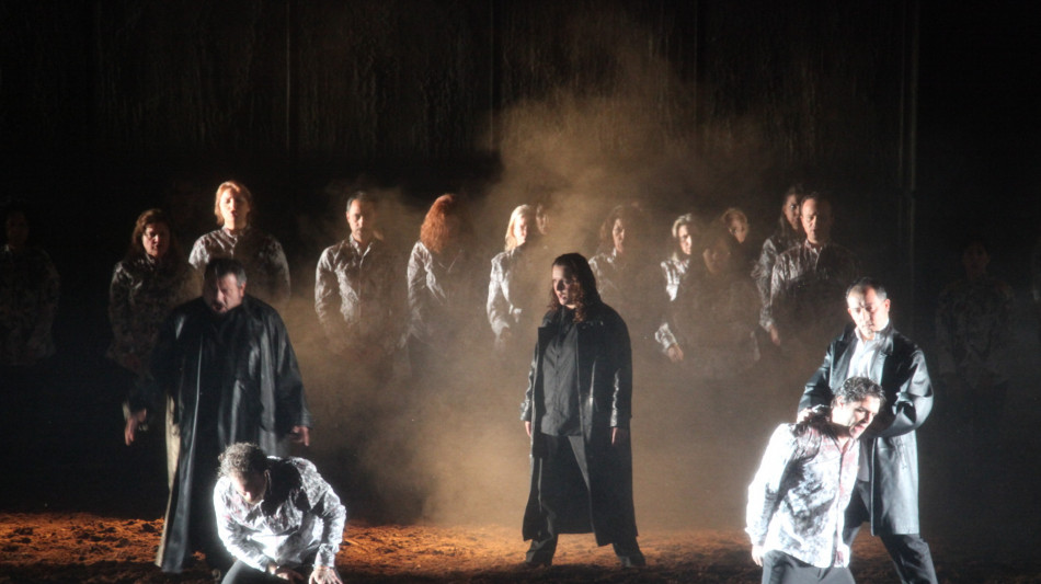 Stefano Poda firmer&agrave; Nabucco al Festival 2025 dell'Arena