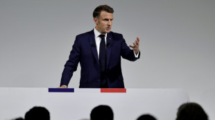 Macron zur Neuwahl: "Ich will den Rechtspopulisten nicht den Schl&uuml;ssel zur Macht geben"