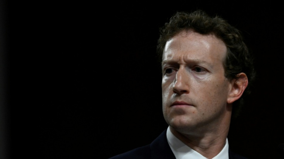 Zuckerberg atribuye en un juicio el &eacute;xito de Instagram y WhatsApp a Facebook