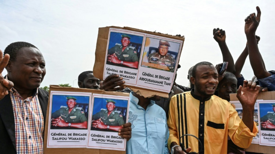 Niger: sommet ouest-africain crucial, le r&eacute;gime militaire forme un gouvernement