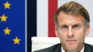 Fran&ccedil;a convoca 70 mil agentes para evitar novos dist&uacute;rbios