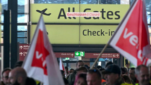 Tausende Fl&uuml;ge gestrichen: Warnstreiks legen Flugverkehr in Deutschland lahm