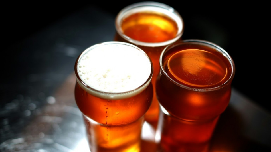 Brauereikonzern AB InBev erzielt Quartalsgewinn trotz Absatzschw&auml;che in China
