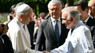 L'op&eacute;ration du pape au poumon "s'est bien d&eacute;roul&eacute;e"